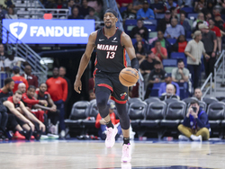 Heat Pelicans Basketball