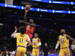 Rockets Lakers Basketball