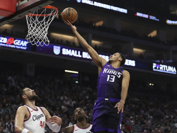 Clippers Kings Basketball