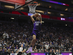 Clippers Kings Basketball