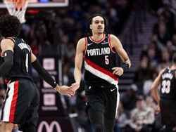 Warriors Trail Blazers Basketball