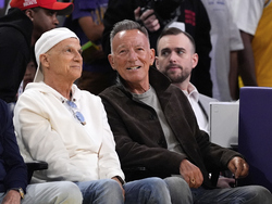 Rockets Lakers Basketball
