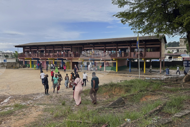 Няколко социални мрежи бяха спрени в Габон, след като властите обявиха блокирането им