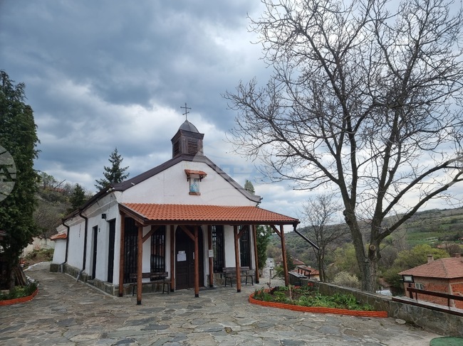 Бобов дол - доброволци - ремон