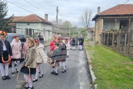 Търговище - Лазаруване - народен обичай