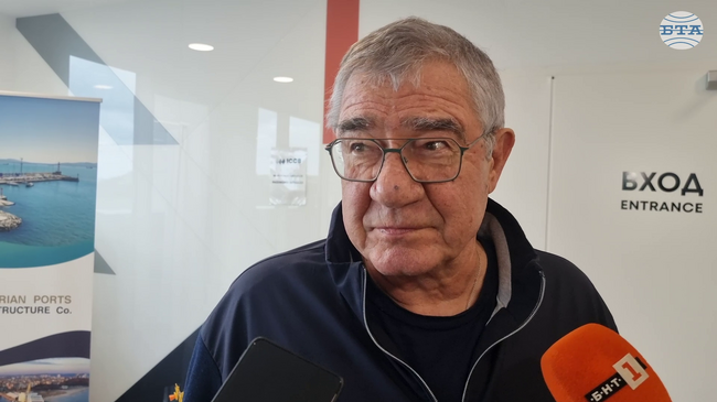 Български учени ще участват в световна конференция в Ница по проблемите на Световния океан, каза за БТА в Бургас проф. Христо Пимпирев