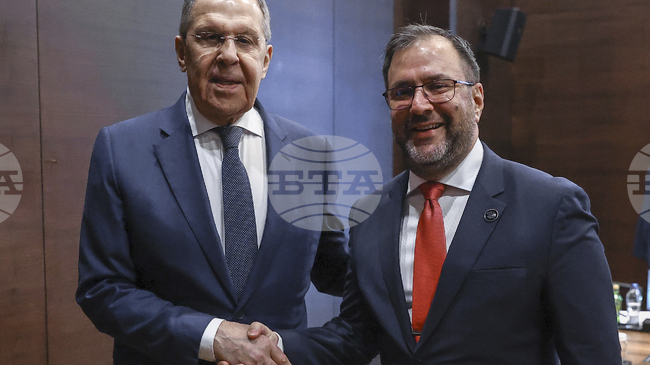 Лавров обсъди екслацията на напрежението в Карибско море с венецуелския си колега, съобщи руското външно министерство