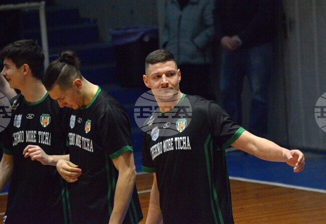 Черно море Тича спечели първия мач срещу Балкан от полуфиналите в Националната баскетболна лига