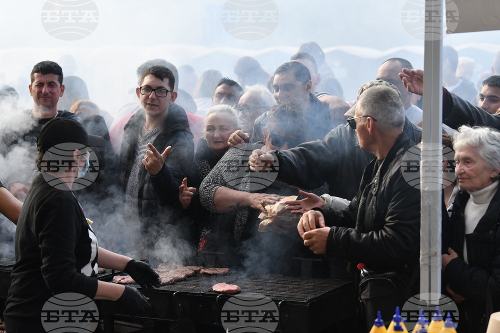 Сърбия - президент - митинг