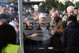 Сърбия - президент - митинг