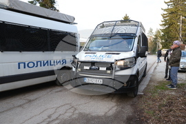 Активисти на Ахмед Доган влязоха в „Сараите“ в Бояна