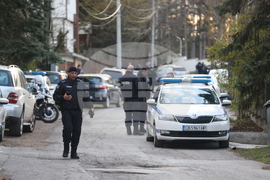 Активисти на Ахмед Доган влязоха в „Сараите“ в Бояна