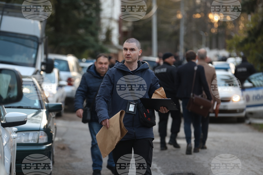 Активисти на Ахмед Доган влязоха в „Сараите“ в Бояна