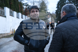 Активисти на Ахмед Доган влязоха в „Сараите“ в Бояна