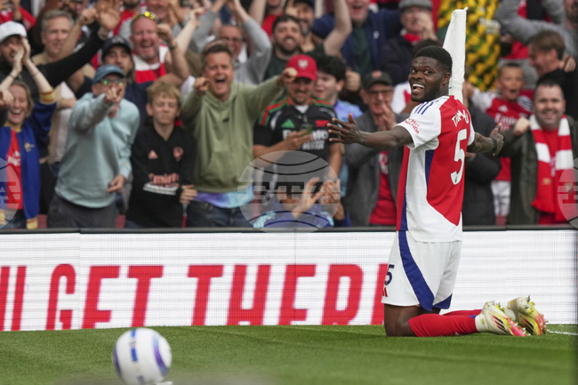 Томас Партей напуска Арсенал през лятото