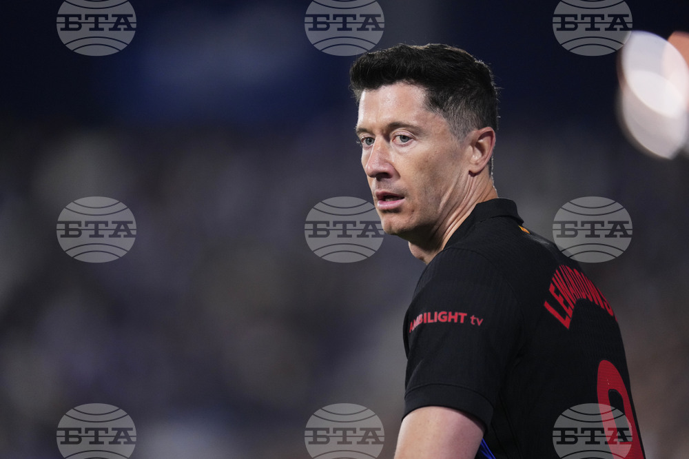 Левандовски няма намерение да напуска Барселона през януарския трансферен прозорец