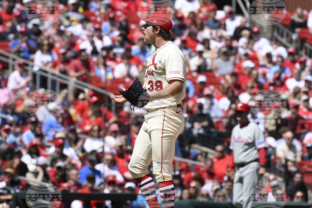 Phillies Cardinals Baseball