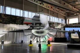 Авиобаза "Граф Игнатиево" - изтребител F-16 Block 70