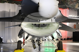 Авиобаза "Граф Игнатиево" - изтребител F-16 Block 70