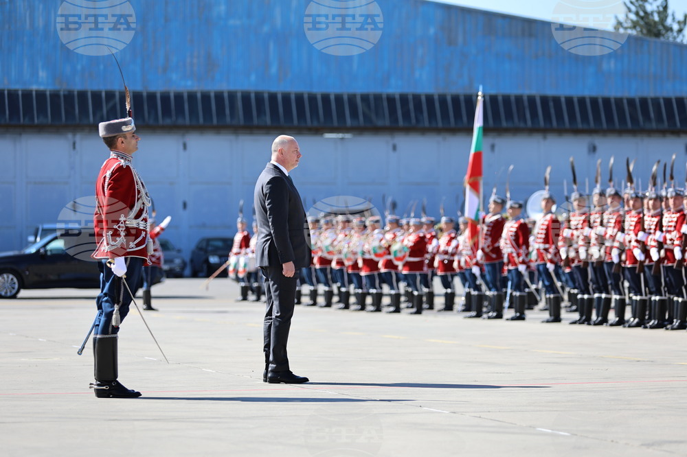 Авиобаза "Граф Игнатиево" - изтребител F-16 Block 70