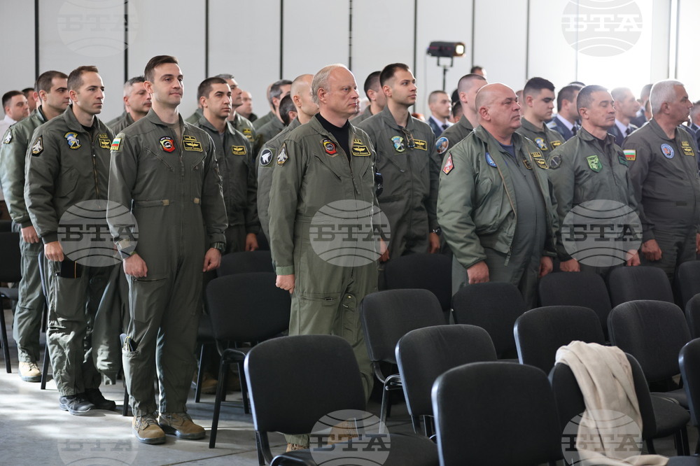 Авиобаза "Граф Игнатиево" - изтребител F-16 Block 70