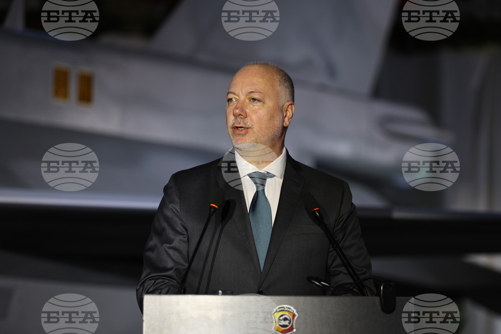 Prime Minister Describes Introduction of F-16 Jets into Bulgarian Air Force Fleet as “Ideological Change”