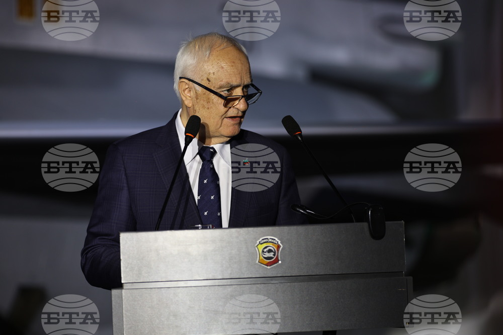 Авиобаза "Граф Игнатиево" - изтребител F-16 Block 70