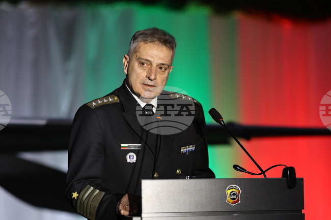 Използването на безпилотни автономни системи в съвременните и бъдещи военни конфликти ще обсъди адмирал Емил Ефтимов с колегите си от балканските страни 