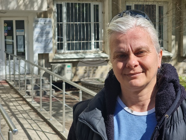 На Цветница няколко кюстендилци се събраха на протест срещу насилието над животни