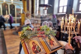 Ямбол - благотворителен базар за ремонт на храм "Св. Троица"