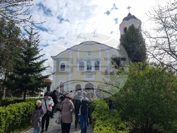 Ямбол - благотворителен базар за ремонт на храм "Св. Троица"