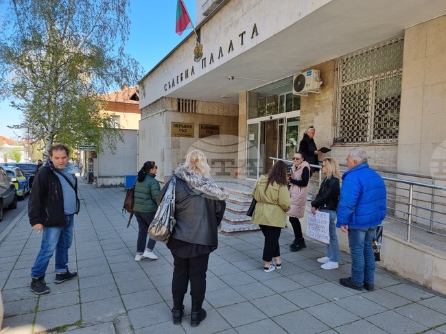 Кюстендил - протест - насилие над животни