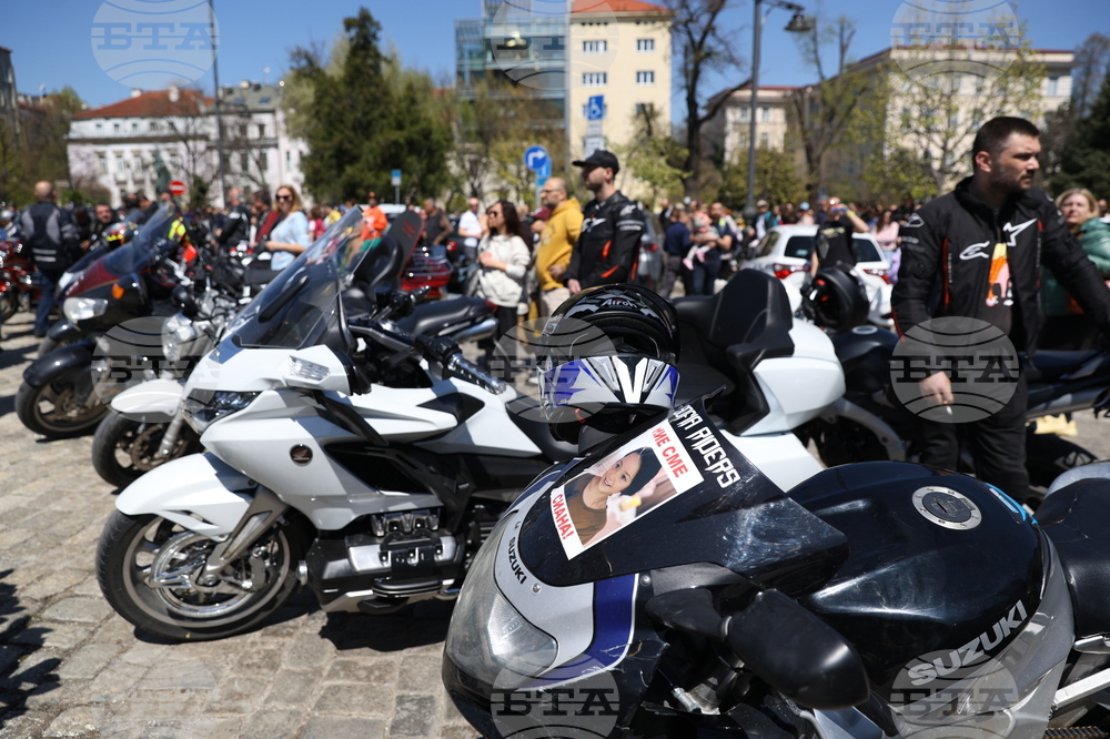 Мирен протест - „Ние сме Сияна"