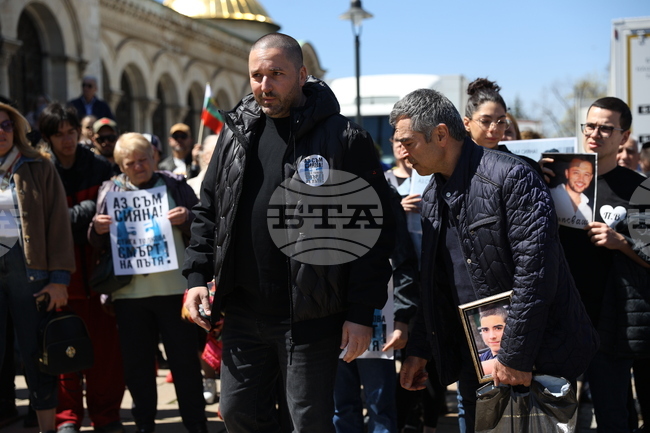 Мирен протест - „Ние сме Сияна"