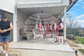 Село Стража - Цветница - кумичене