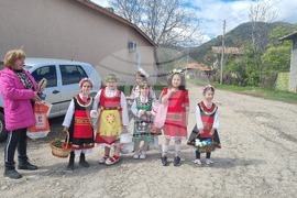 Село Стража - Цветница - кумичене