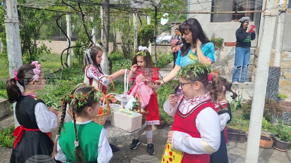 Село Стража - Цветница - кумичене