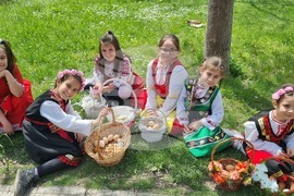 Село Стража - Цветница - кумичене