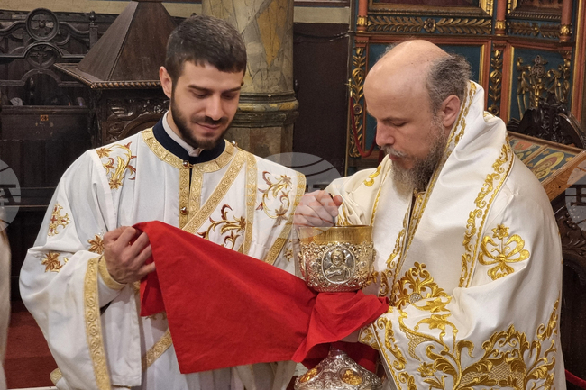 През идните седем дни ще съпреживеем жертвата, страданието и смирението на Христос, каза Главиницкият епископ Макарий в Русе