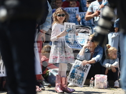 Мирен протест - „Ние сме Сияна"
