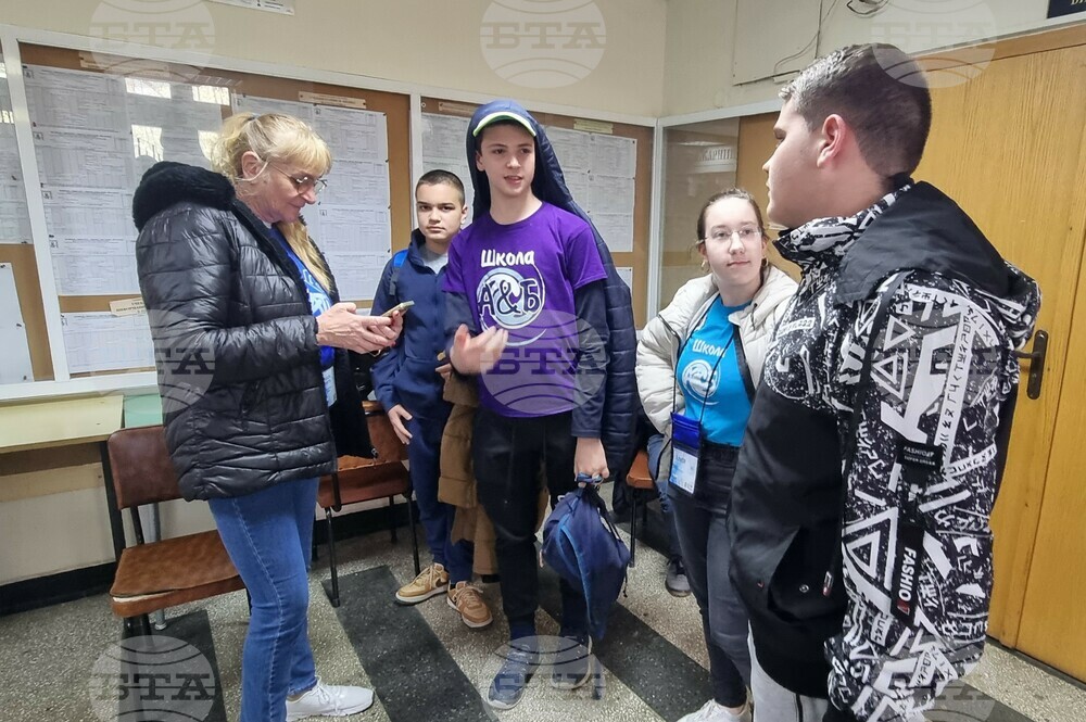 Българските състезатели спечелиха медали на Международния турнир по информатика за напреднали в Шумен