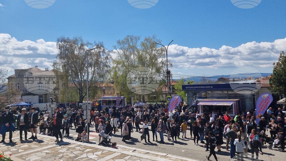 Mъглиж - празник - Цветница