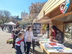 Пазарджик- благотворителен литературен базар