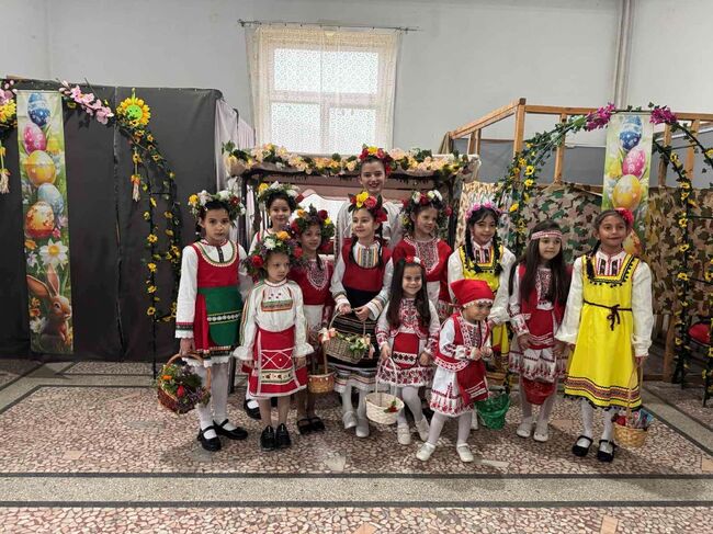 Община Ловеч: Лазаровден в село Слатина