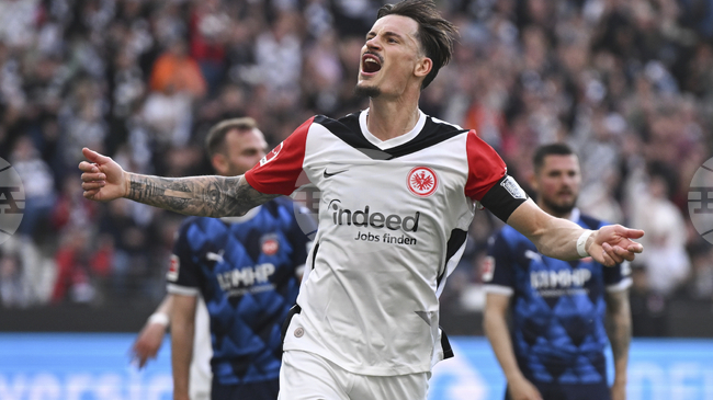 Капитанът на Айнтрахт Франкфурт Робин Кох призна, че отборът сам "си е развалил мача" срещу Аталанта