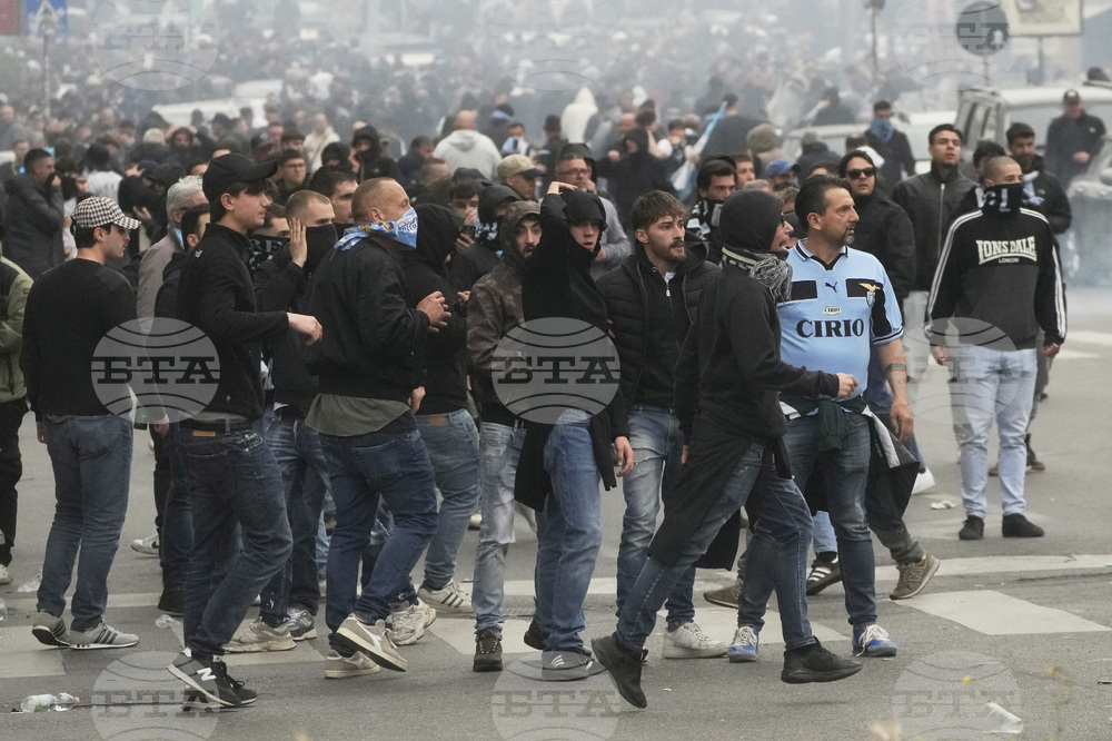 Привърженик на Левски пострада при сблъсъци между фенове на Лацио и Рома