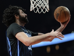 Magic Hawks Basketball