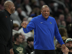 Pistons Bucks Basketball