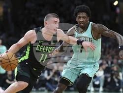 Hornets Celtics Basektball