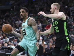 Hornets Celtics Basektball
